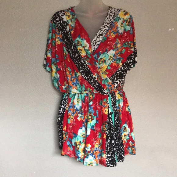 Shorts romper - Picture 5 of 6